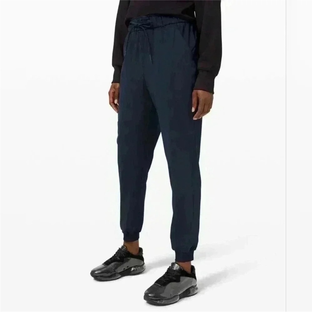 Lululemon Keep Moving High Rise Joggers Pants Women 6 Luxtreme Black Athleisure